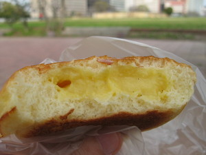 自家製クリームパン：gout
