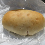 いちごジャムパン：こぱん