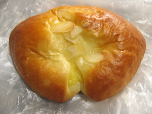 クリームパン：パンなる木