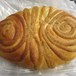 クリームパン：パン工房たまや