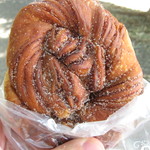 シナモンドーナツ：進々堂三条河原町店