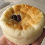 京都太鼓あんぱん（宇治抹茶入り白あん）：志津屋