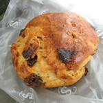 くるみとレーズンのスコーン：進々堂三条河原町店