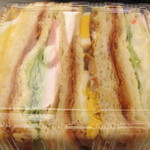 デニッシュミックス：FREDS CAFE