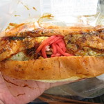 おこのみやきそばパン：志津屋三条店