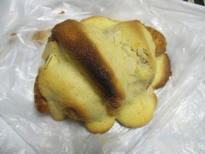 アマンドクロワッサン：エッフェル