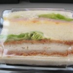 国産チキンカツのミニサンド：FREDS CAFE