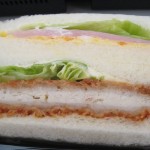 国産チキンカツのミニサンド：FREDS CAFE梅田店