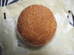 淡路産玉葱入りカレーパン：ロンドン