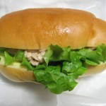 ツナサラダロール：進々堂三条河原町店