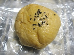 きなこあんパン：カフェオーソーレミーオベーカリー