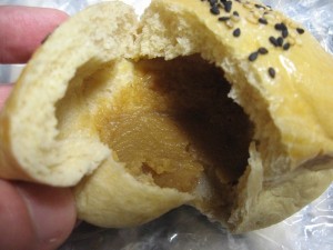 きなこあんパン：カフェオーソーレミーオベーカリー