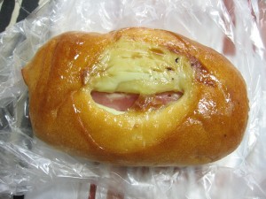 わさびベーコン：伊三郎製パン