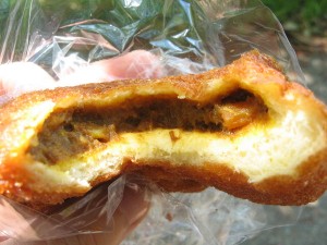 ホテル特製カレーパン：パネッテリアオークラ