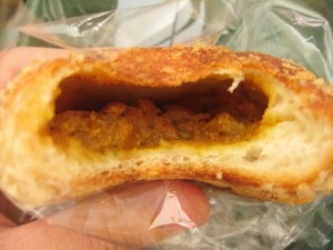 やっぱりカレーパン：パンデュース