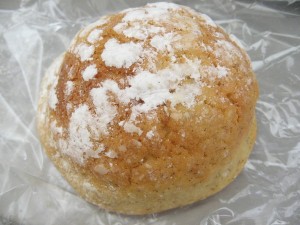 バニラのメロンパン：パンデュース