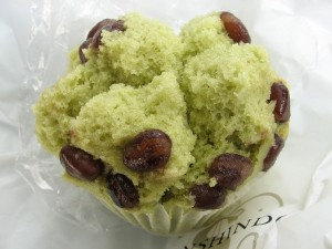 宇治抹茶ムシパン：進々堂