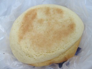 塩メロンパン：志津屋