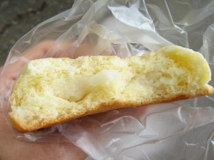 塩メロンパン：志津屋
