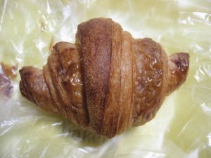 クロワッサン：エイトノットベーカリー