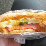 デリカクロワッサン オニオン&ベーコン：志津屋京阪三条店