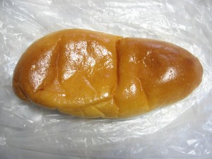 クリームパン：あばんせ