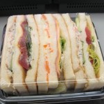 鶏ごぼうサラダサンド：FREDS CAFE