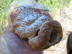 ヘーゼルナッツチョココルネ：テクノパン