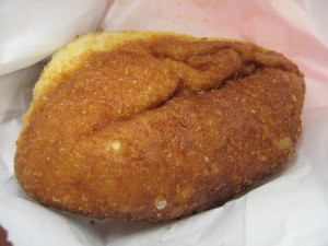 自家製カレーパン：カワ