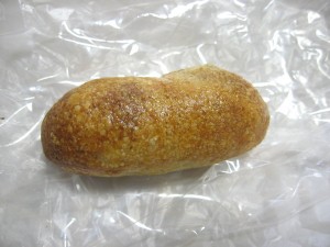 天然酵母のオリーブパン：ブレッドハウスバンブー
