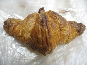 クロワッサン：花かごパン
