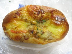 金ごまごぼうパン-わさび風味-：志津屋