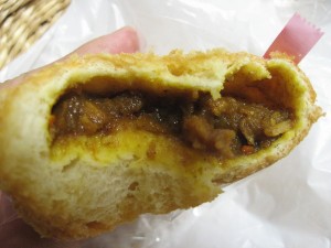 カレーパン：ブルンネン