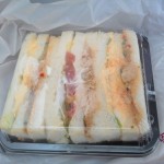 タイ風ガバオとグリーンカレーのサンド：FREDS CAFE