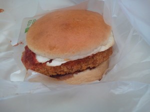 スパイシーカレーコロッケバーガー：cookhouse