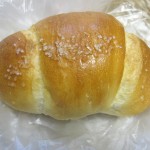 塩パン：ミヤコベーカリー