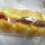 あらびきソーセージ：オレノパンオクムラ祇園店