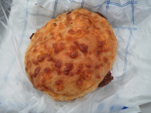 スモークチーズパン：サンエトワール