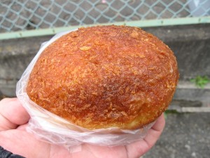 カレーパン：中路ベーカリー