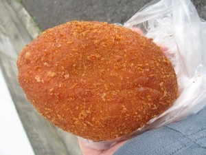 ゴールデンカレーパン：プティブラン