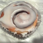 シナモンロール：cookhouse Bakery Bar