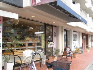 りとるすとーん椥辻店