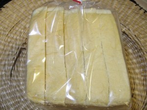 食パン：エトルタ