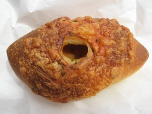焼きカレーパン：リーテンリュッカ