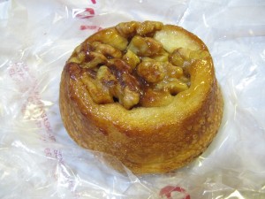 シナモンロール：トムソーヤー