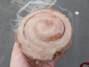 シナモンロール：松