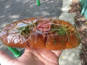 焼きそばパン：ウインドベル