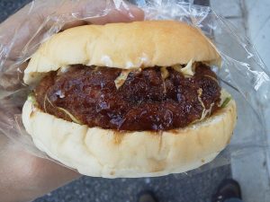 もちもちコロッケサンド：こぱん