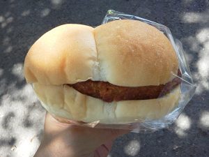 コロッケバーガーサンド：進々堂