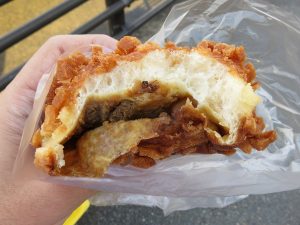 ポワレ・ド・チーズカレー：プチシャンボール